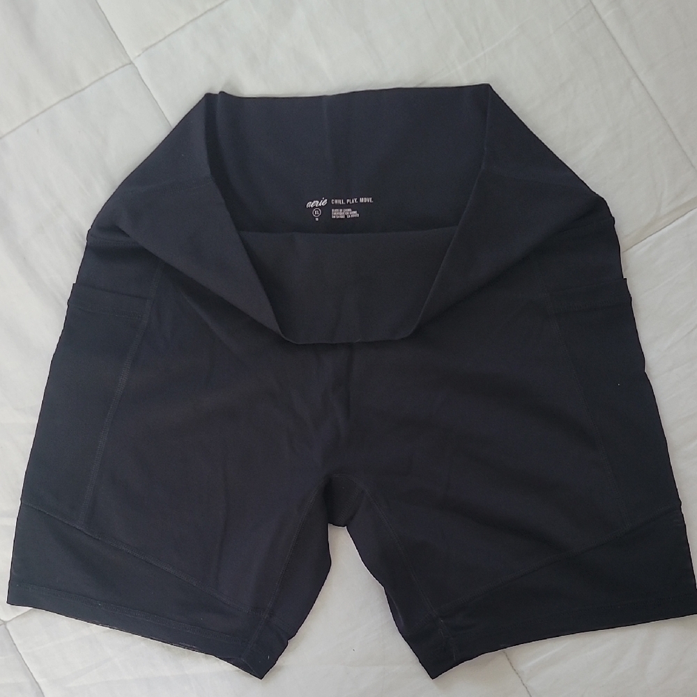 Aerie Black Mesh Bike Shorts W/ Pockets